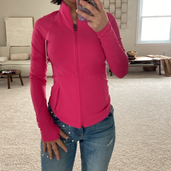 Athleta zip up jacket. Fits xs - Picture 13 of 16